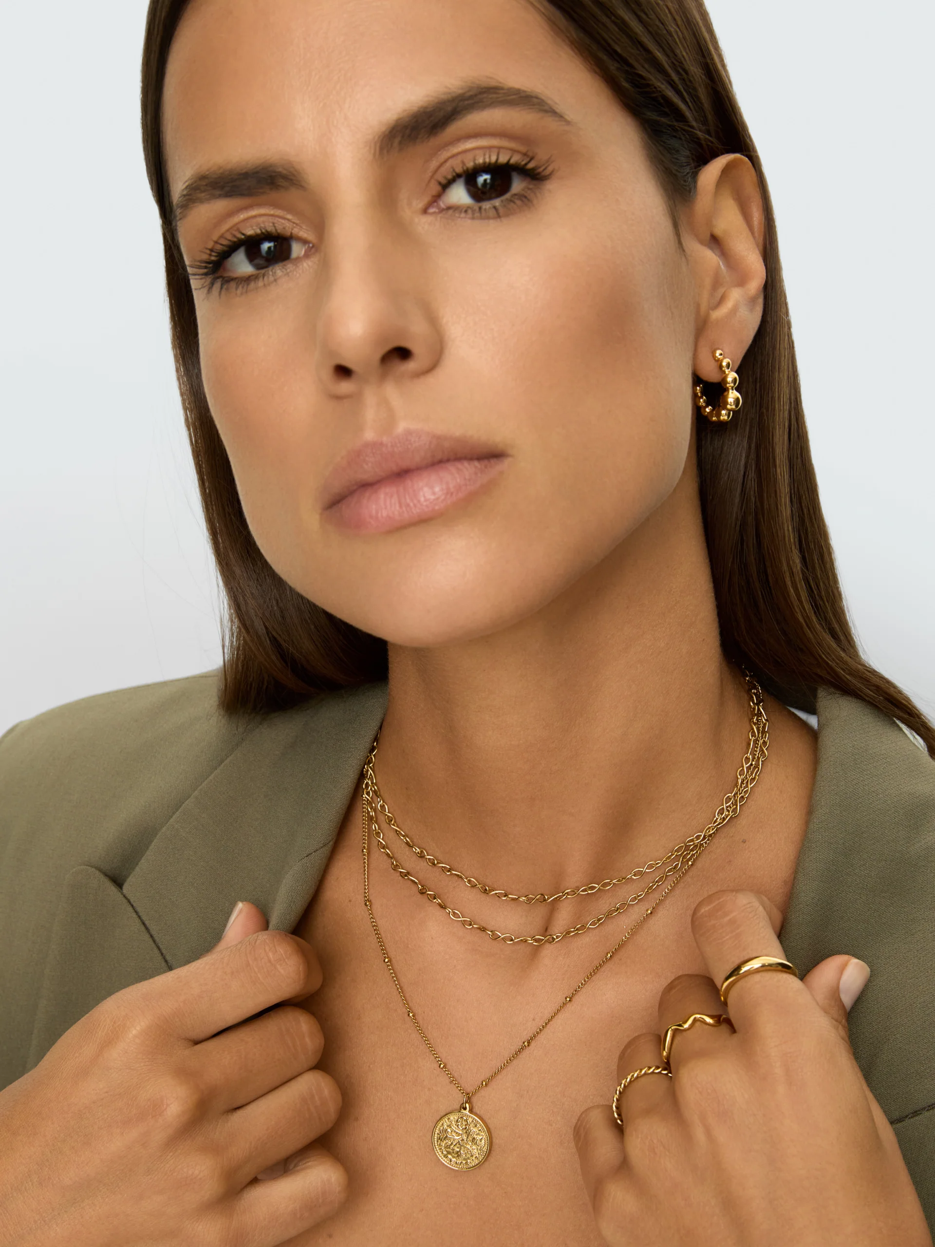 Brincos One Infinity Hoops - Image 2