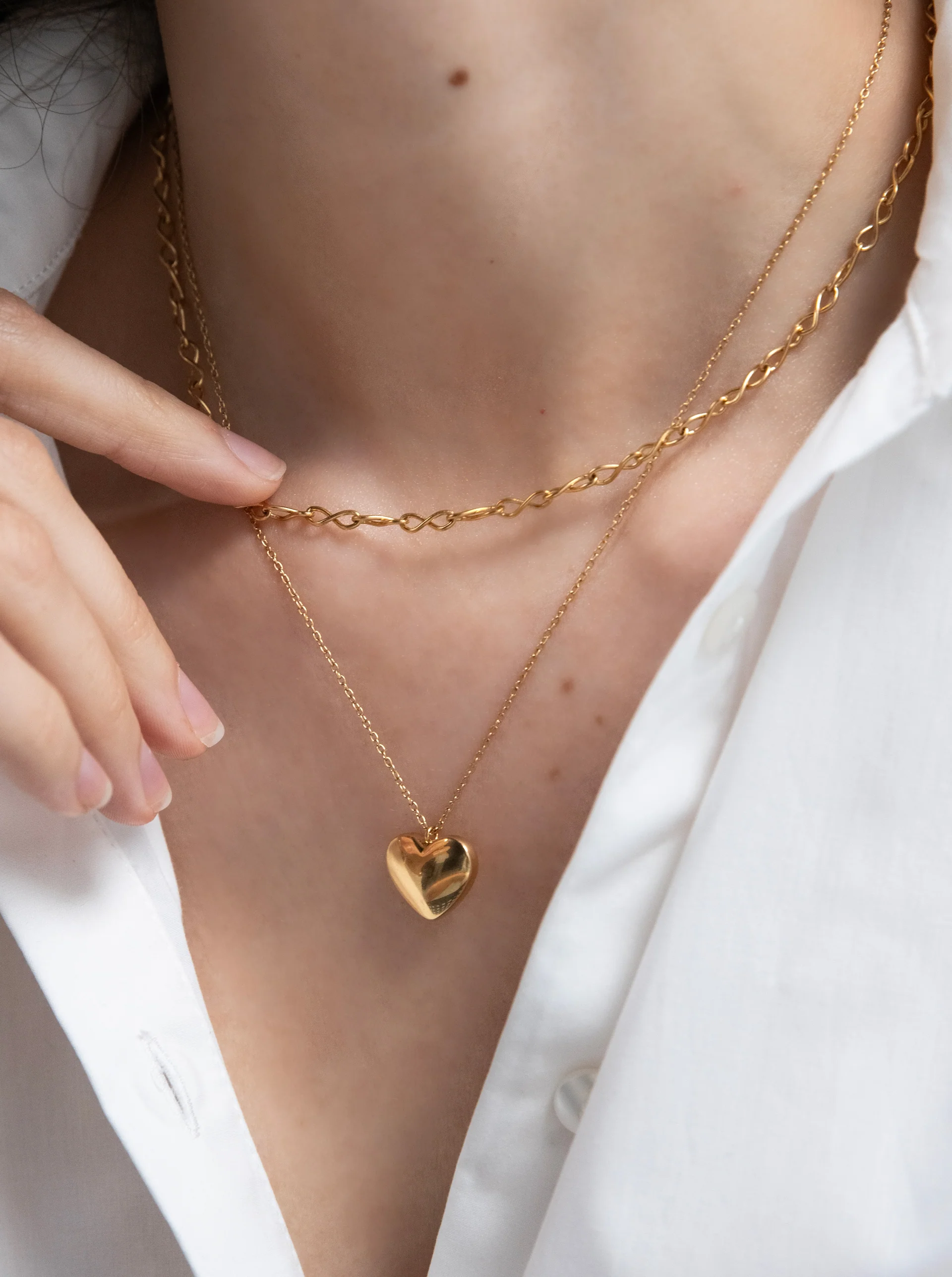 Colar One Infinity Enlace Gold - Image 2